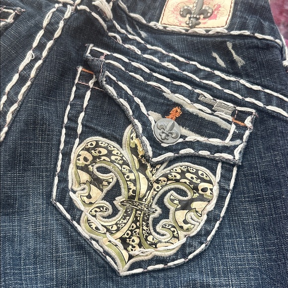 Laguna Beach Embroidered Dark Blue Boot Cut Jeans with Decorative Back Pockets - Picture 2 of 8